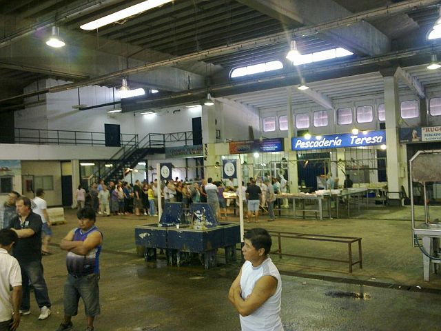Fish market 2 640