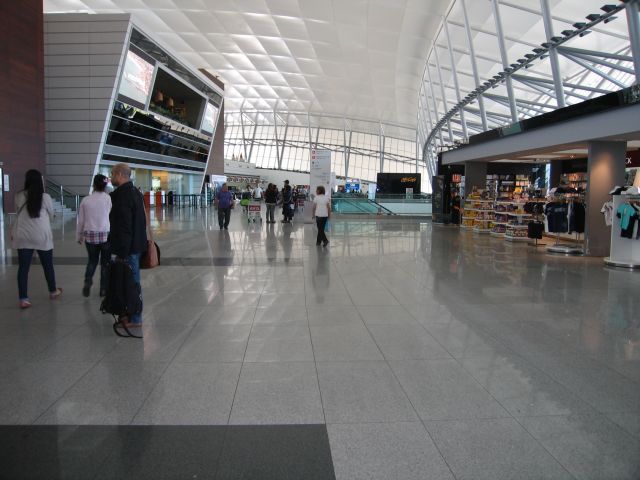 MVD Airport 2013 reduced